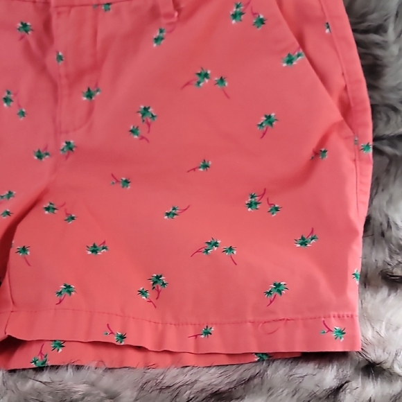 Old Navy Pink and Green Palm Tree Bermuda Shorts Casual Style - Picture 6 of 7
